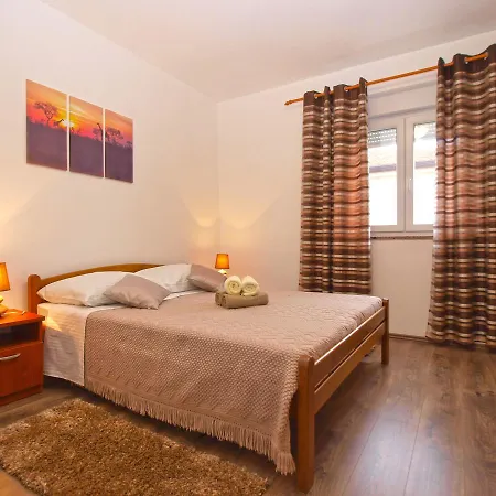 Apartment Luciano 1540